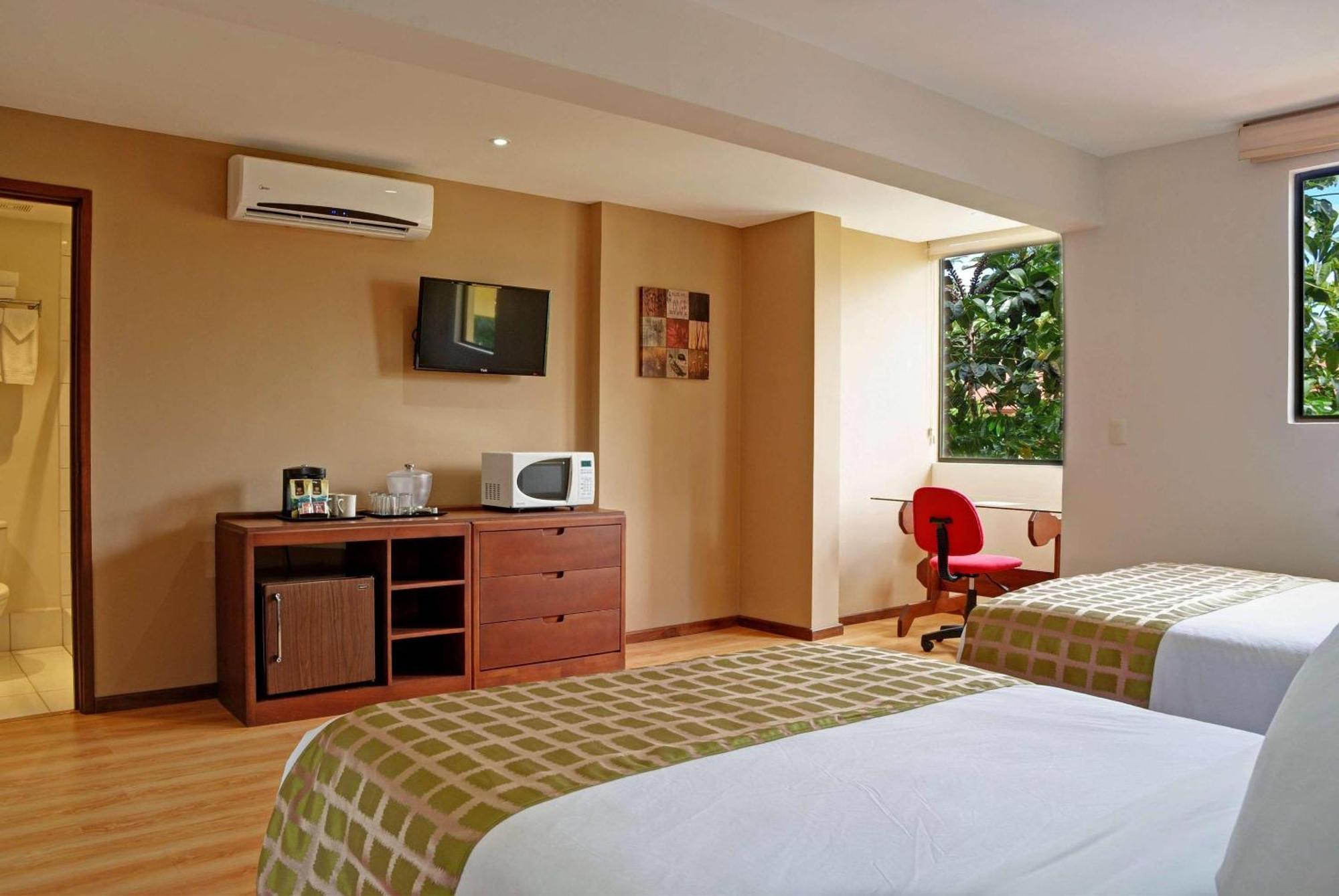 Country Inn & Suites By Radisson, San Jose Aeropuerto, Costa Rica Екстер'єр фото