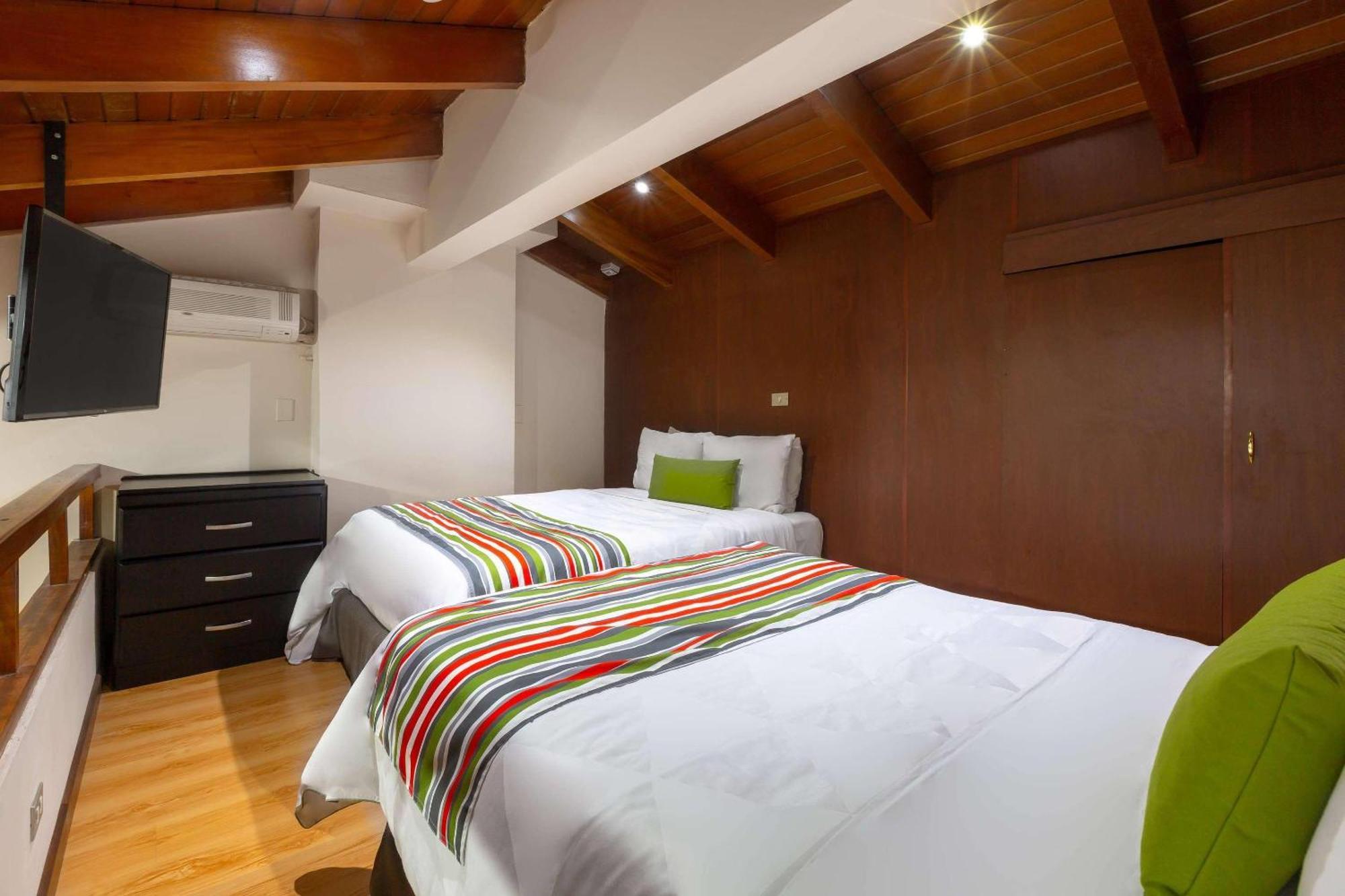 Country Inn & Suites By Radisson, San Jose Aeropuerto, Costa Rica Екстер'єр фото