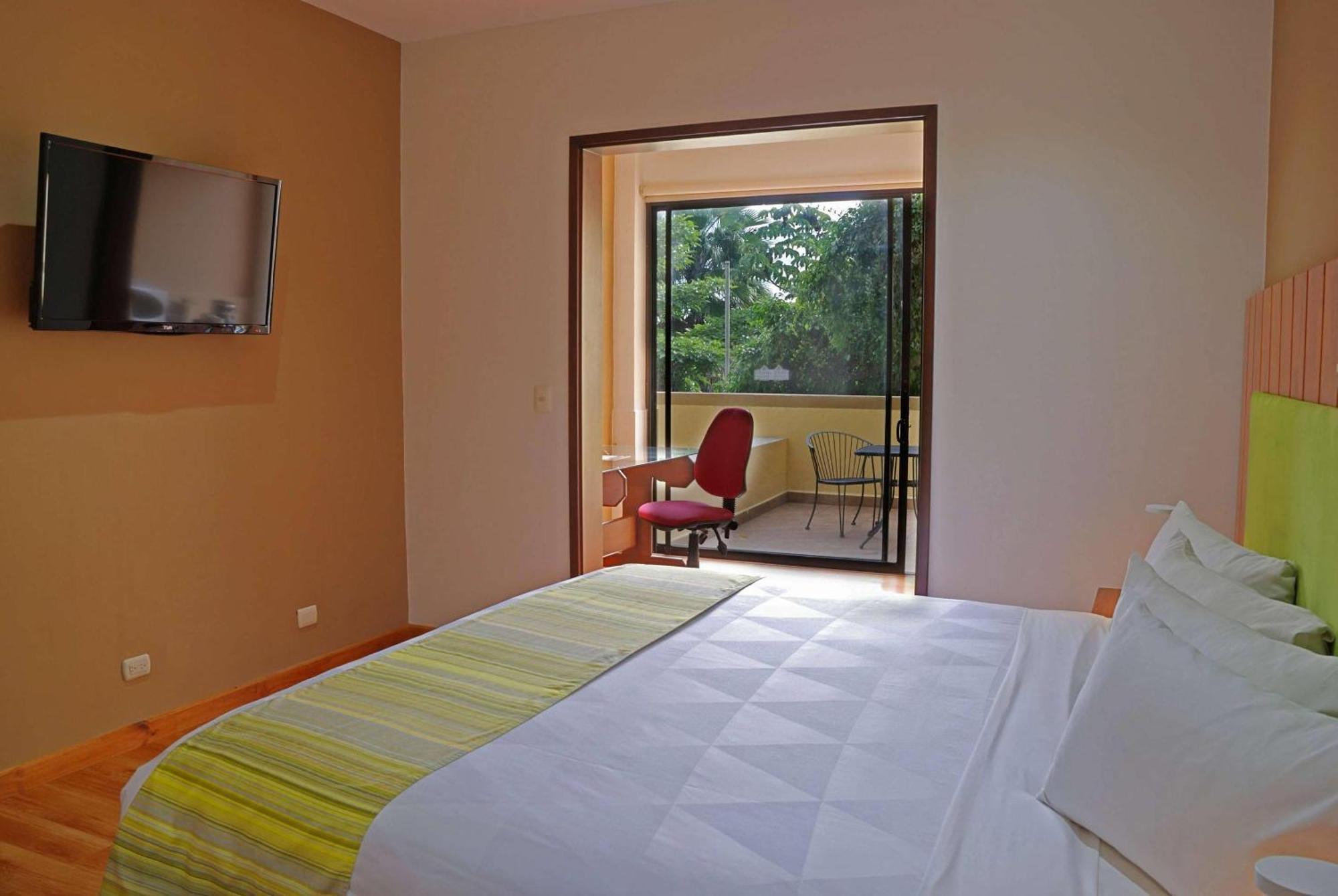 Country Inn & Suites By Radisson, San Jose Aeropuerto, Costa Rica Екстер'єр фото